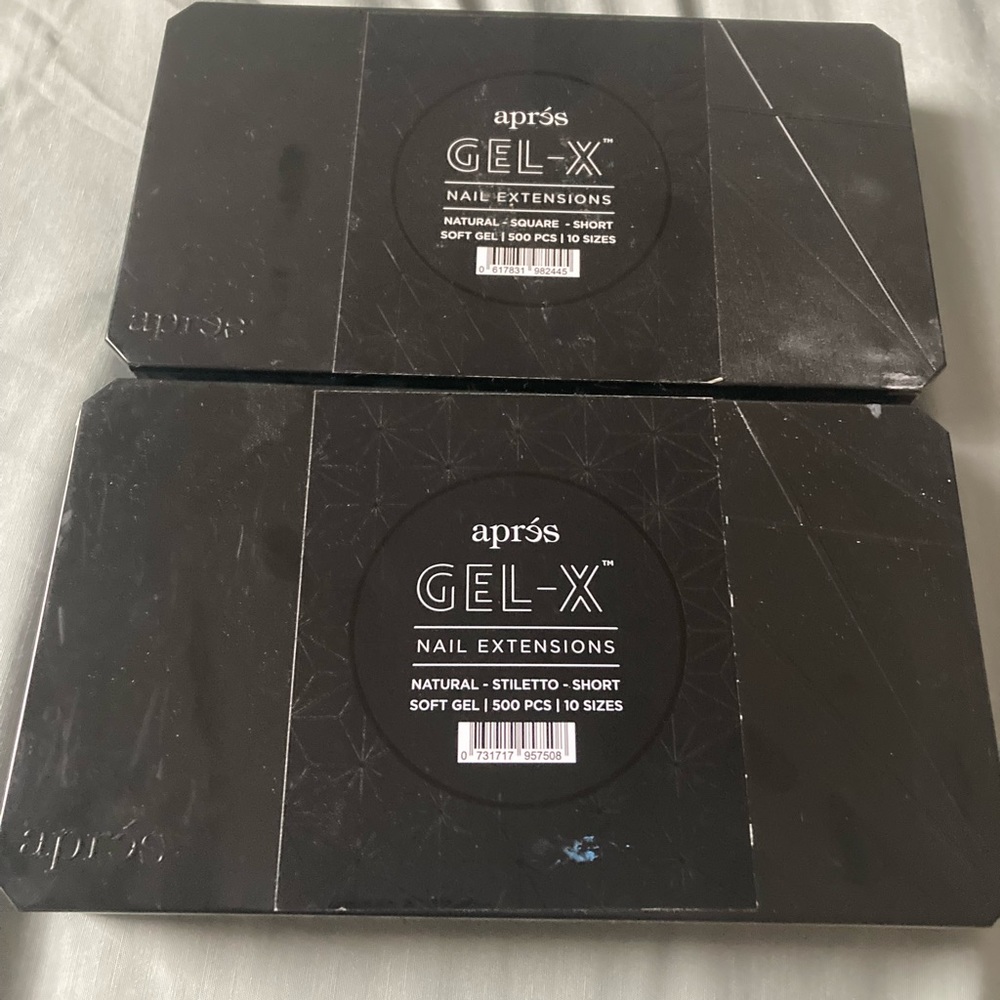 Aprés Gel X nail extensions